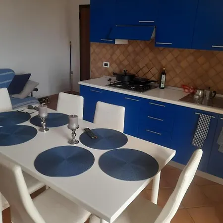 Appartamento A Charming For 6 Persons With A Swimming Pool